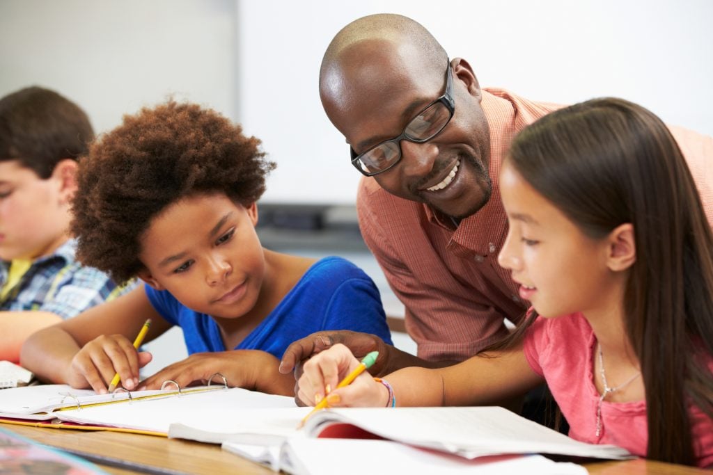 BNCC educação infantil ensino fundamental professor e aluno